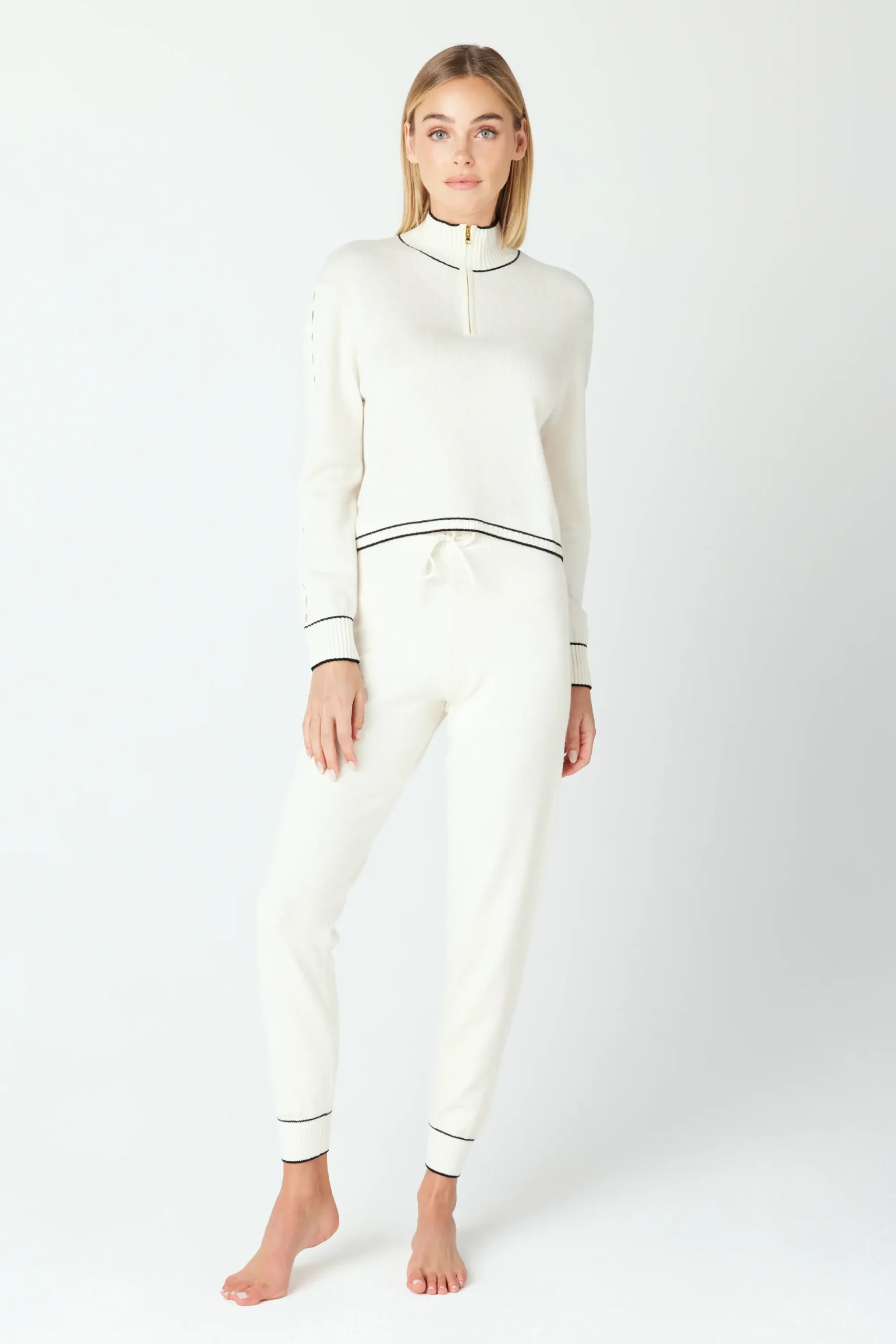 GIGI C June Sweater| Lounge