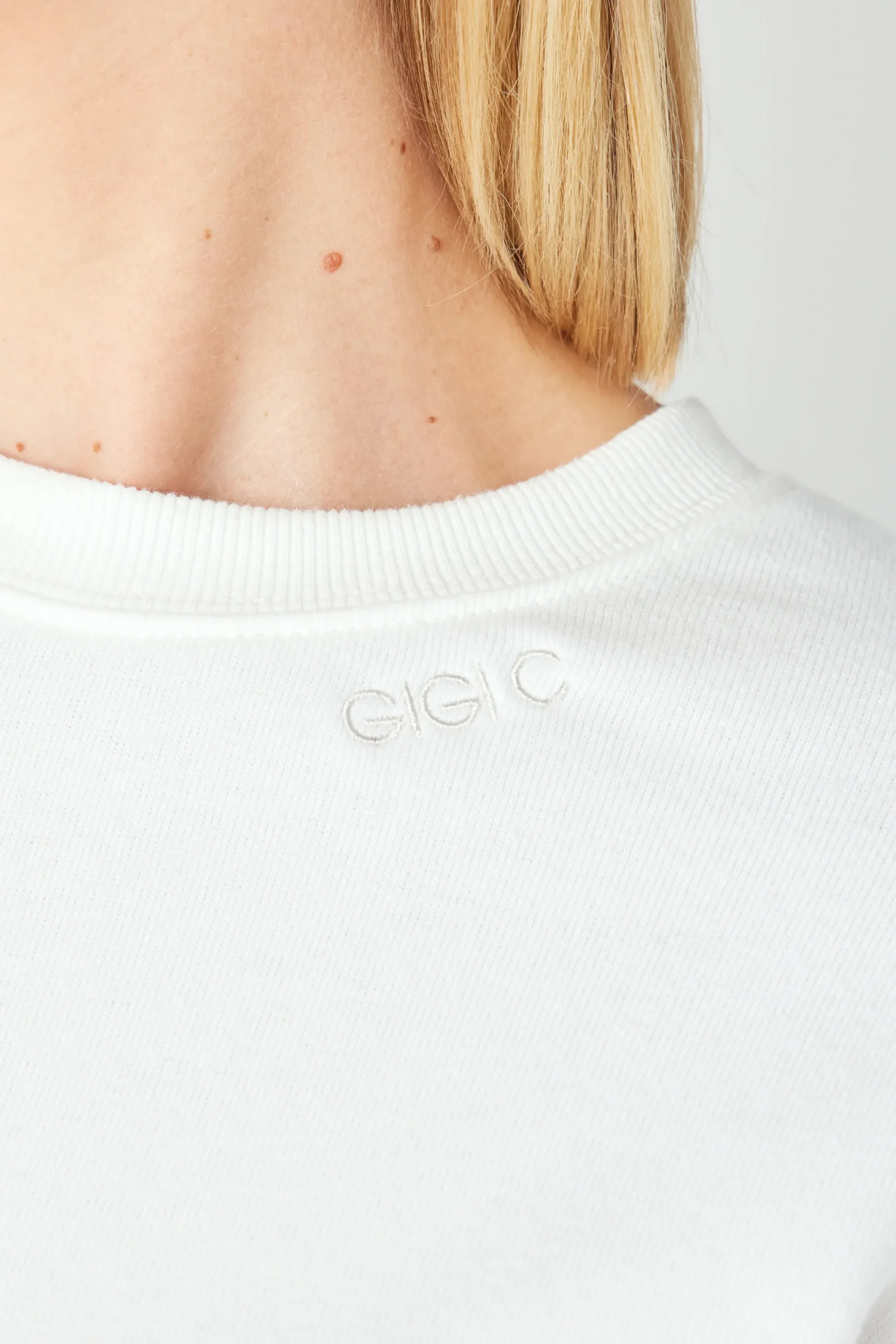 GIGI C Kenzie Pullover| Lounge